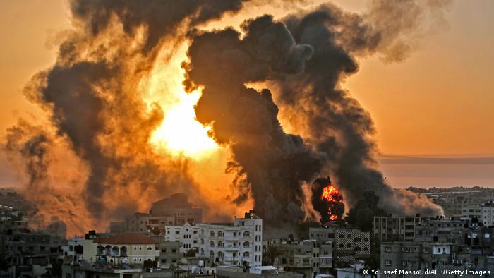 Suben a 103 los palestinos muertos en Gaza por bombardeos de Israel – RADIO  MARAY